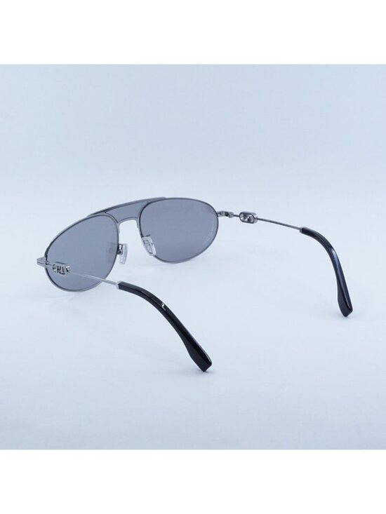 Fendi FE40072U 14C Sunglasses Light Ruthenium Aviator Frame, Silver Mirror Lense main image 5
